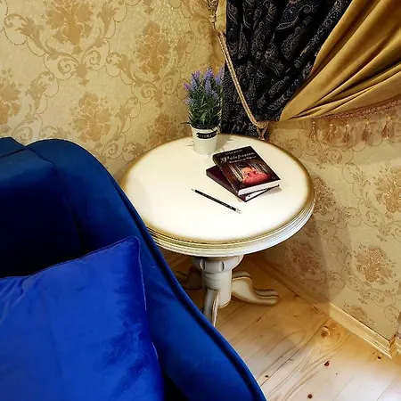 Little Paris Apartment Czernowitz Exterior foto