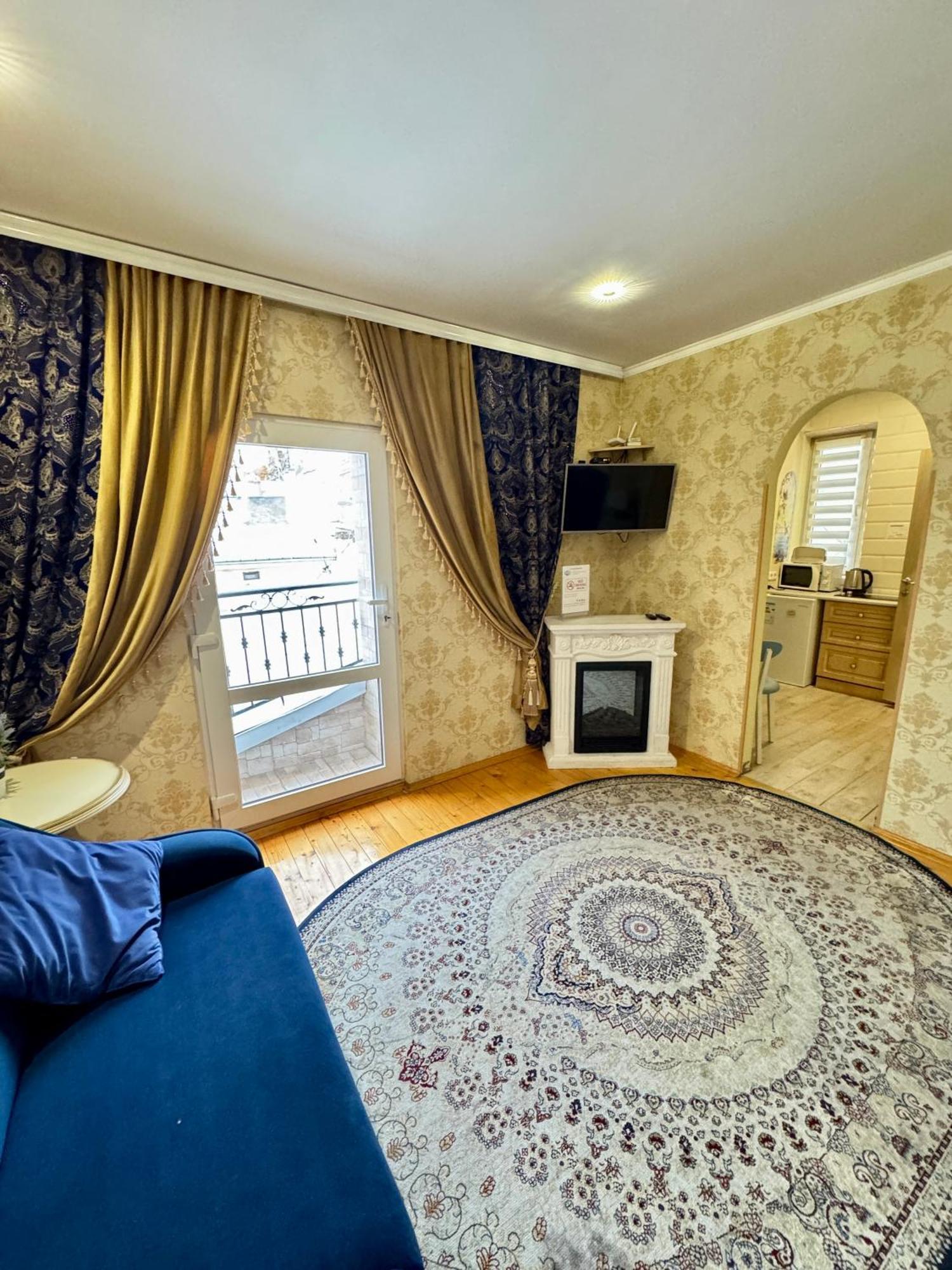 Little Paris Apartment *
